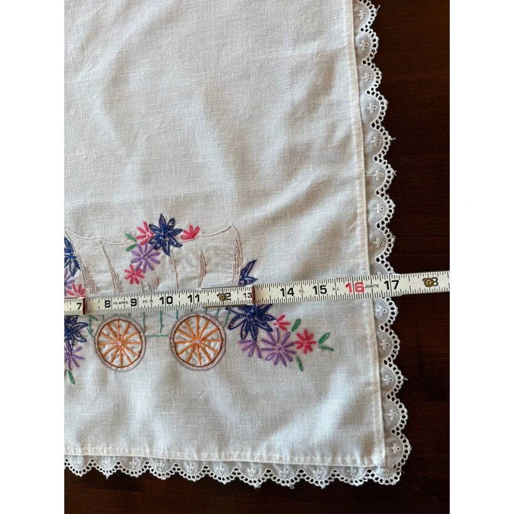 Vintage Hand Embroidered Covered Wagon Table Runner Dresser Scarf Lace Trim 44in